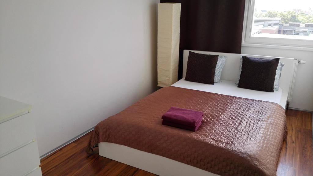 Golden Family Apartments Praha Ruang foto