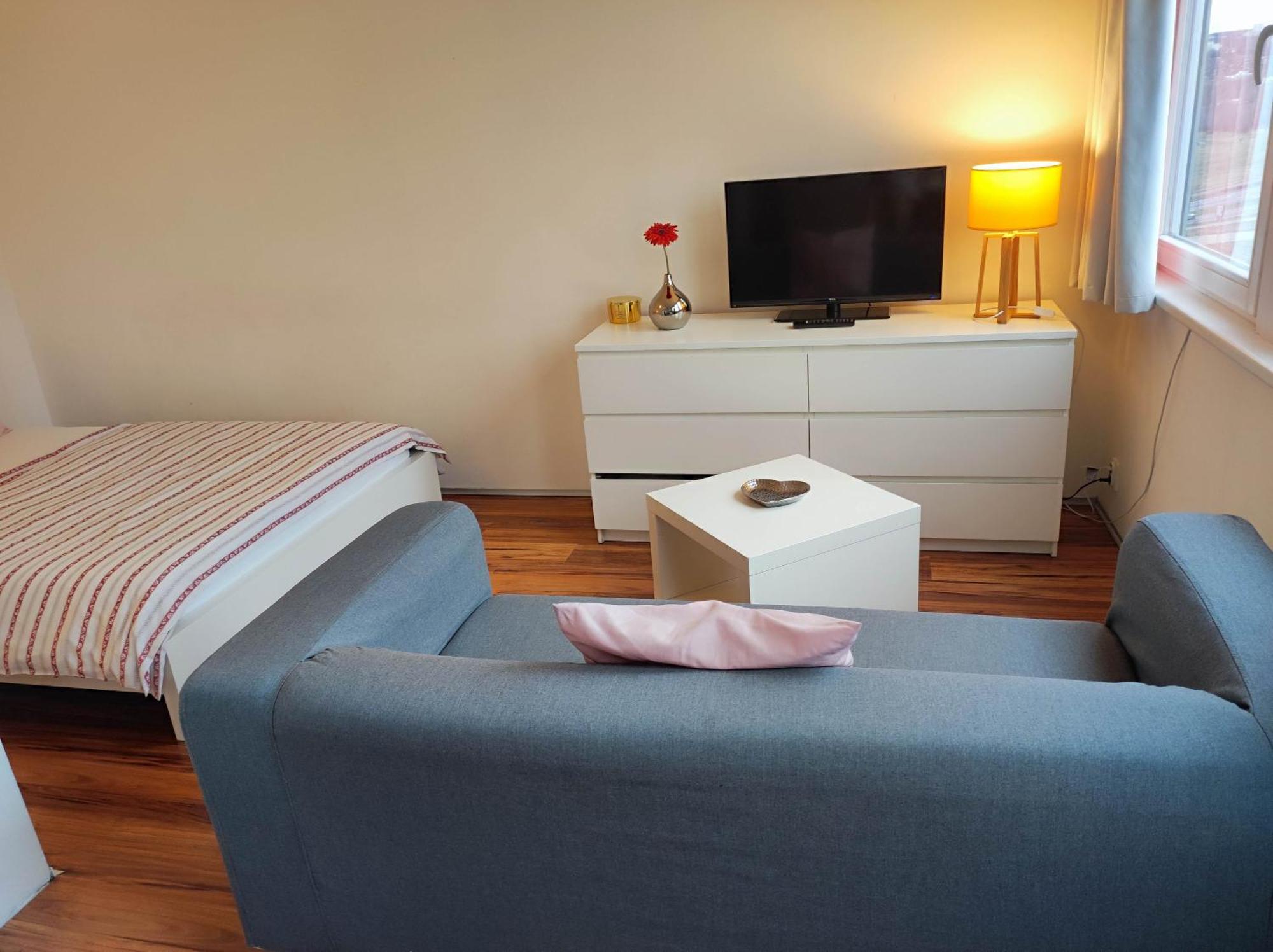 Golden Family Apartments Praha Bagian luar foto