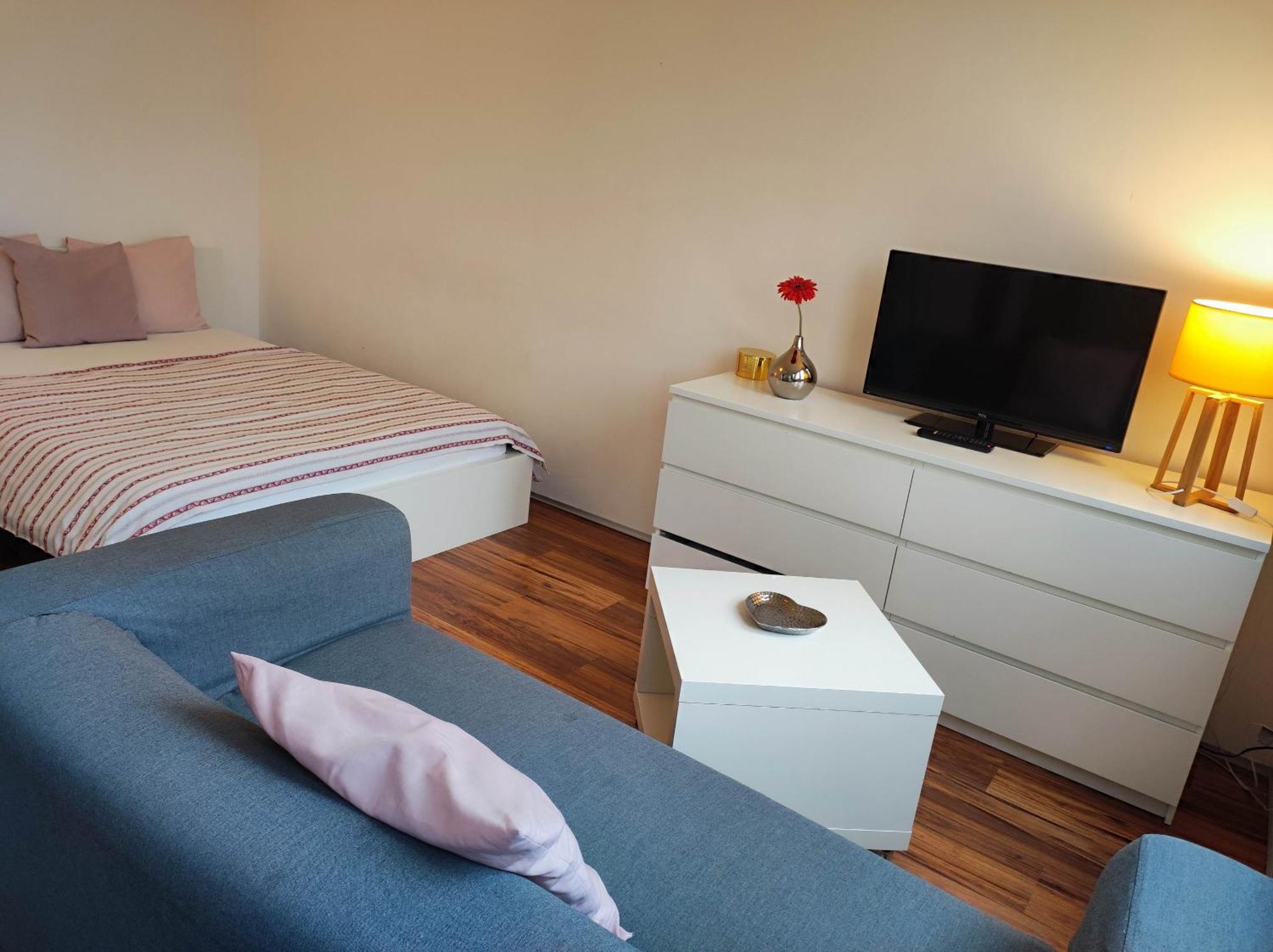 Golden Family Apartments Praha Bagian luar foto